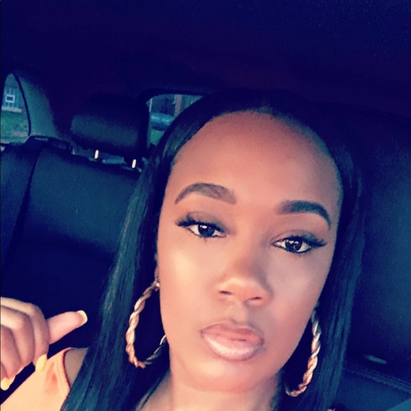 Meet your Posher, Jarricka - Picture 1 of 1